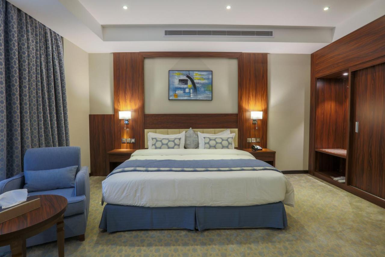 Hotel Seasons Park- Mawasim Al Hay At 4*